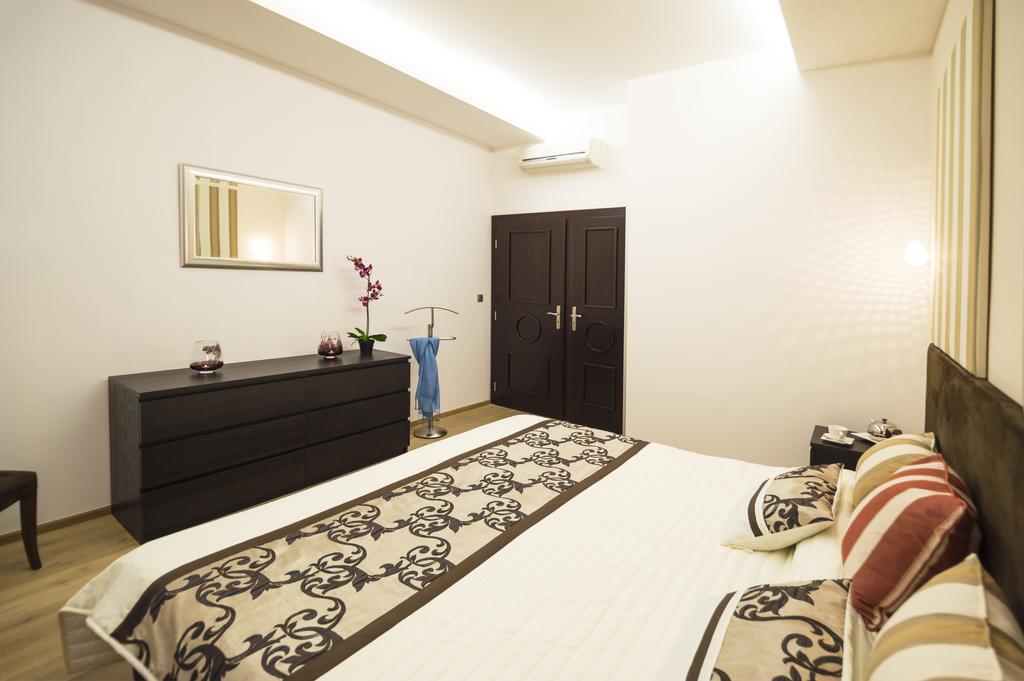 Luxury Apartments Pricna Прага Экстерьер фото