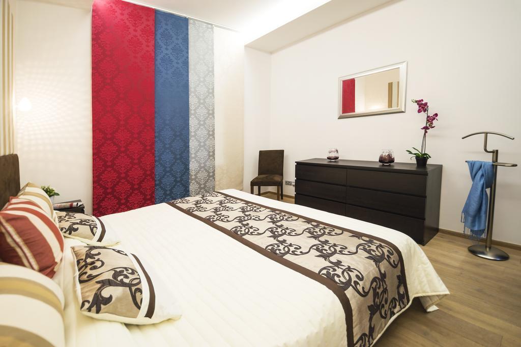 Luxury Apartments Pricna Прага Экстерьер фото