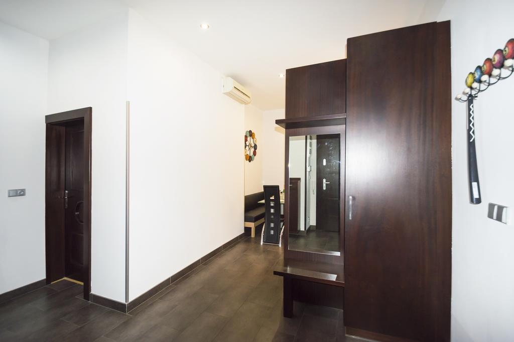 Luxury Apartments Pricna Прага Экстерьер фото