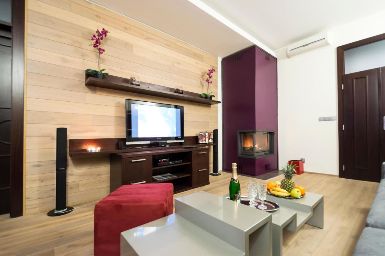 Luxury Apartments Pricna Прага Экстерьер фото